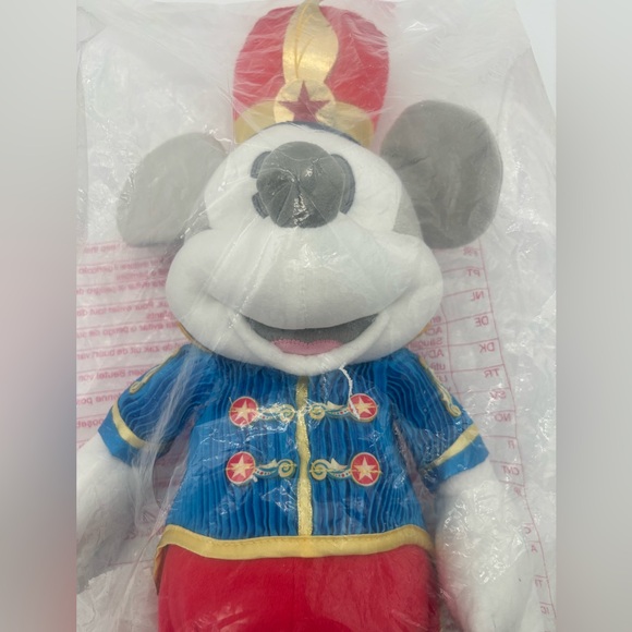 Mickey Mouse Main Attraction Dumbo The Flying Elephant Plush Ltd. Release, NWT - Picture 2 of 5